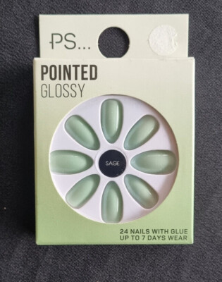 ps pointed glossy sace 24 nails with glue